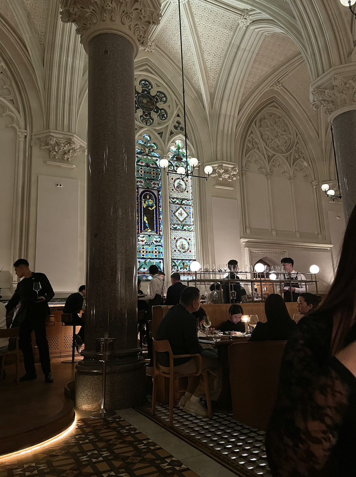 Reine & La Rue : A Heritage Gem on Collins