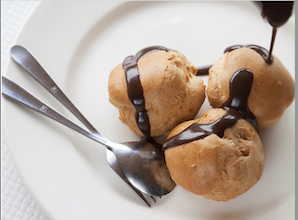 Dessert at France-Soir