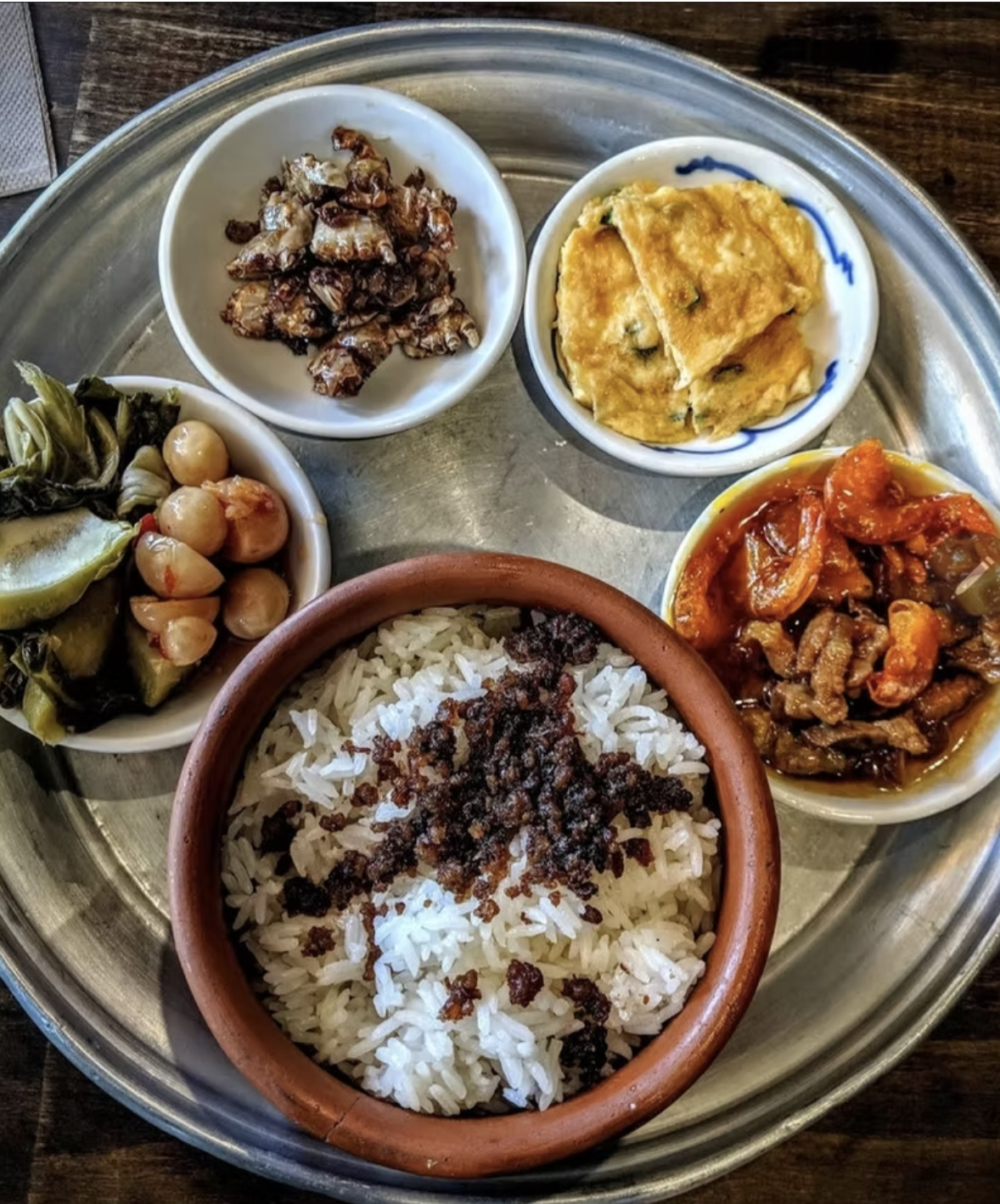 Com am phu traditional dish at Co Thu Quan