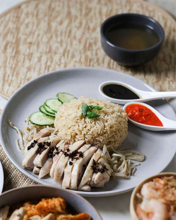 JOM: Hidden Gem for Chicken Rice and Curry Laksa